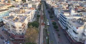 Atatürk Caddesi Tarihi Yenilemede Çalışmalar Hızlandı