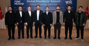 Bakü'de Genç Girişimciler Buluştu