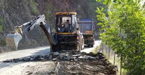 Büyükşehir’den Alanya’nın kırsal yollarına Kış Hazırlığı