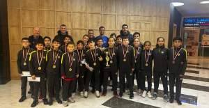 Şampiyon Alanyaspor U12 Yemeği : Başkan Çavuşoğlu'ndan Ödül